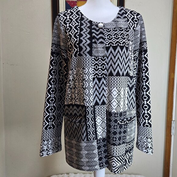 Christopher & Banks Large Black and White Single Button Open Front Blouse - Picture 1 of 9